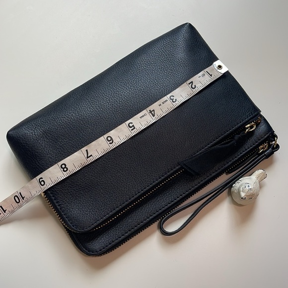Talbots Commute Leather Wristlet